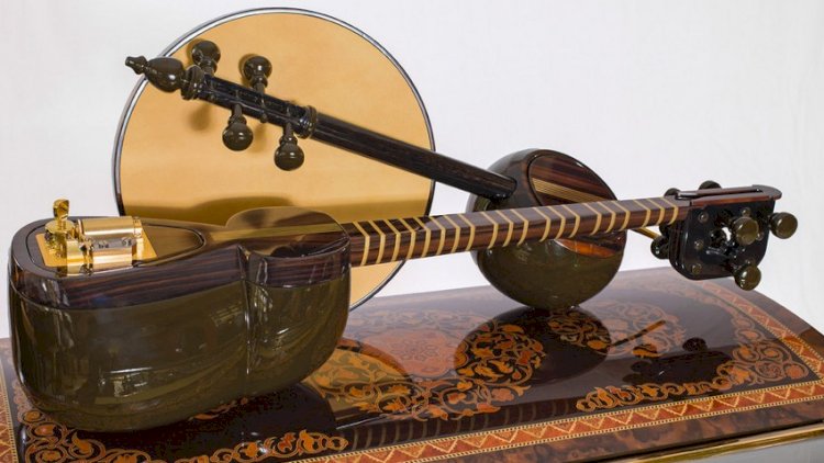    Abituriyentlər musiqi sənətinə aid nəzəriyyə fənləri üzrə imtahan verdilər   