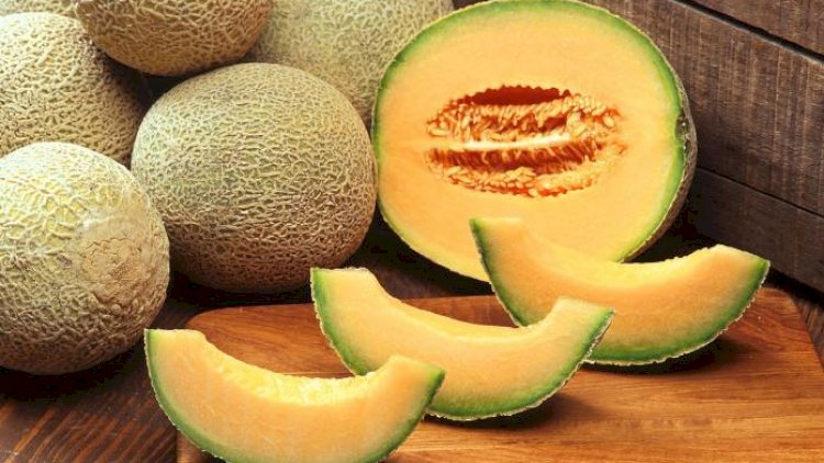    Dəlicəsinə sevmək istəyirsizsə, yemiş yeyin   