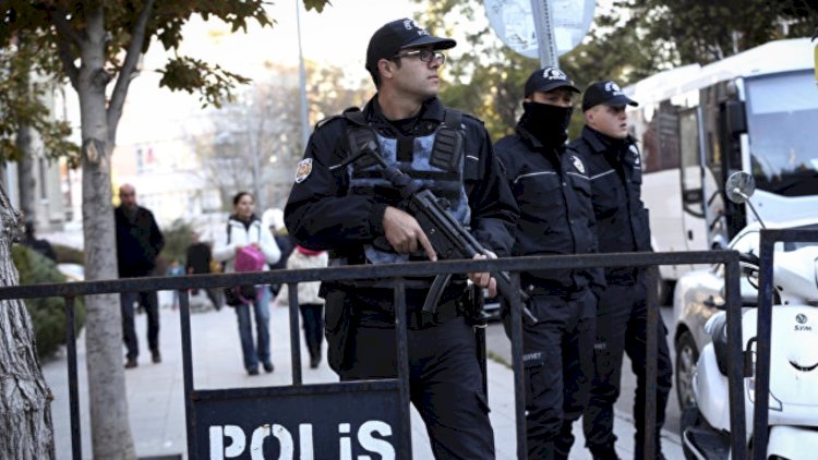    Sabiq maliyyə nazirinin oğlu nənəsini öldürdü   