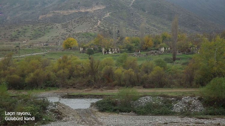    Laçının daha bir kəndinə köç başalyır    