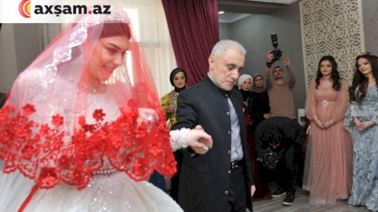   Nəvəsi Alim Qasımovun illər əvvəlki fotosunu paylaşdı   