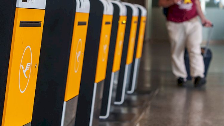    “Lufthansa” Yaxın Şərqə uçuşları dayandırdı   