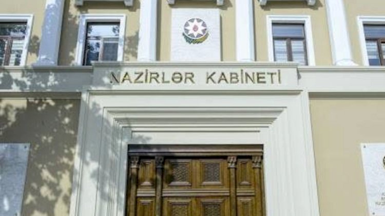    DİQQƏT: Bir sıra dövlət qurumlarında iş rejimi dəyişəcək   - RƏSMİ + SİYAHI