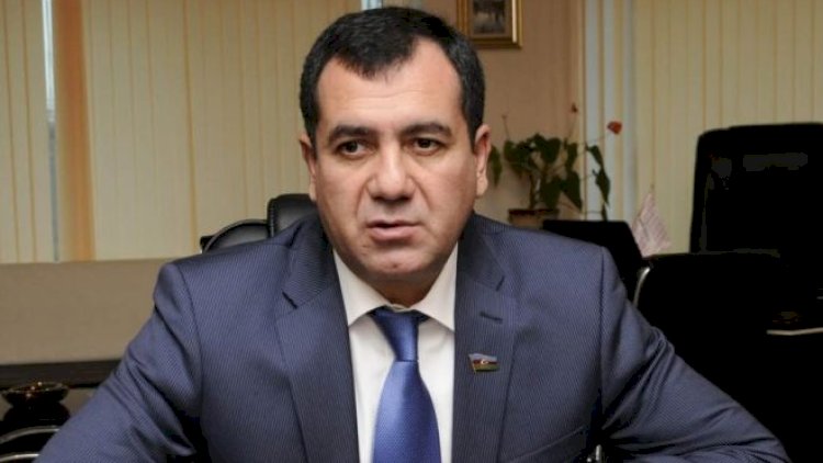    Atalarının iqtidar haqda dediyini unudan satqınlar…   