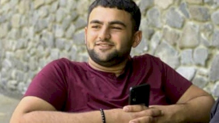    20 yaşlı sürücü sükan arxasında qəfil öldü    