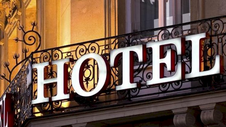    Bakıda günü 8000 manata otel otağı    