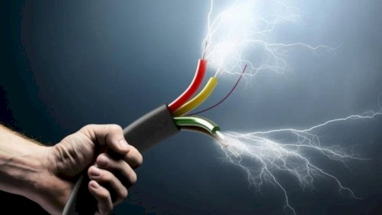    Şəmkirdə 53 yaşlı kişini elektrik cərəyanı vuraraq öldürdü   