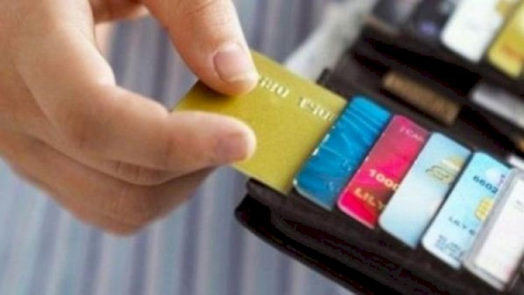    Mağazalardakı bonus kartlarının TƏHLÜKƏLƏRİ: Çox adam bundan xəbərsizdir   