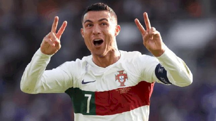    Ronaldonun Yutub kanalı dünya rekordu qırdı   