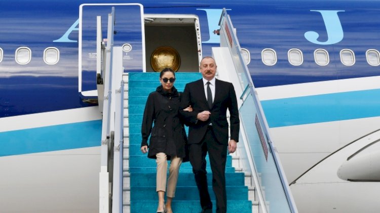    Prezident və birinci xanım Özbəkistanda    