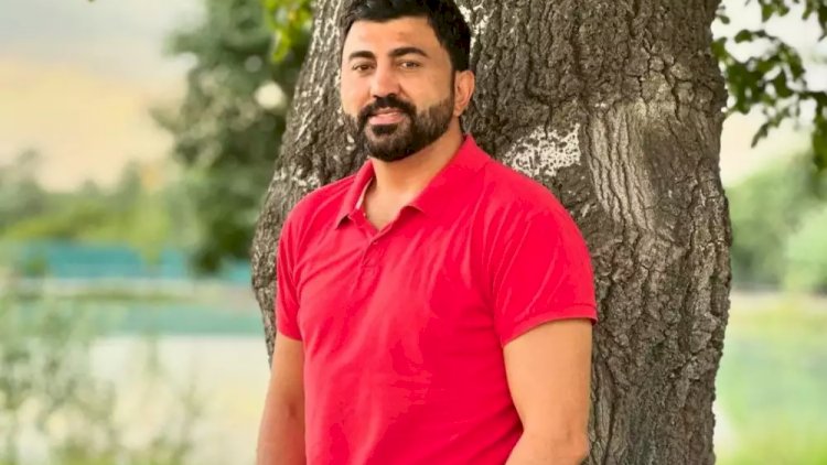    ““TikTok”u olmayan qız axtarıram”  - Vüqar Muradov   