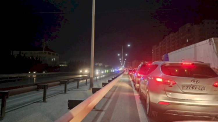    Bakı-Sumqayıt yolunda böyük tıxac yarandı   