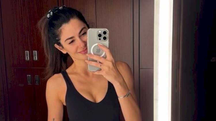    Nəsrin makiyajsız fotosunu paylaşdı    