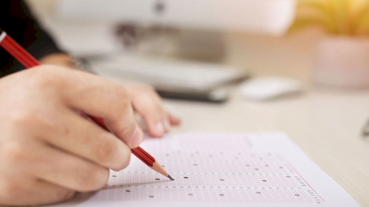    600-dən yuxarı bal toplayan abituriyent niyə universitetə qəbul ola bilməyib? - RƏSMİ   