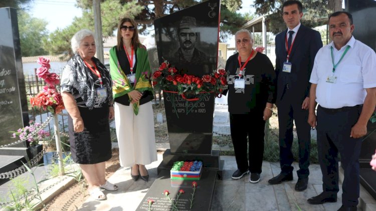    Günay Ağamalı Milli Qəhrəmanın məzarını ziyarət etdi – FOTO/VİDEO   