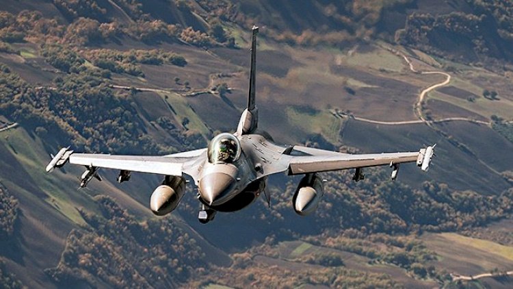    Ukrayna F-16-ları ilk hava hücumlarını həyata keçirib    
