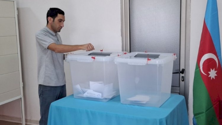    Şuşada seçicilər səsvermədə fəal iştirak edirlər   