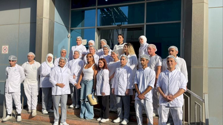    Tünzalə Ağayeva “Shokki Mokki” şokoladının istehsal olunduğu fabrikdə oldu - Fotolar   