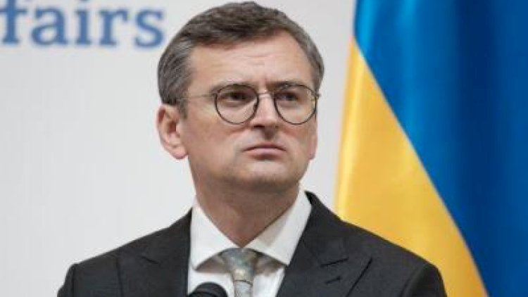    Kuleba istefa verdi   