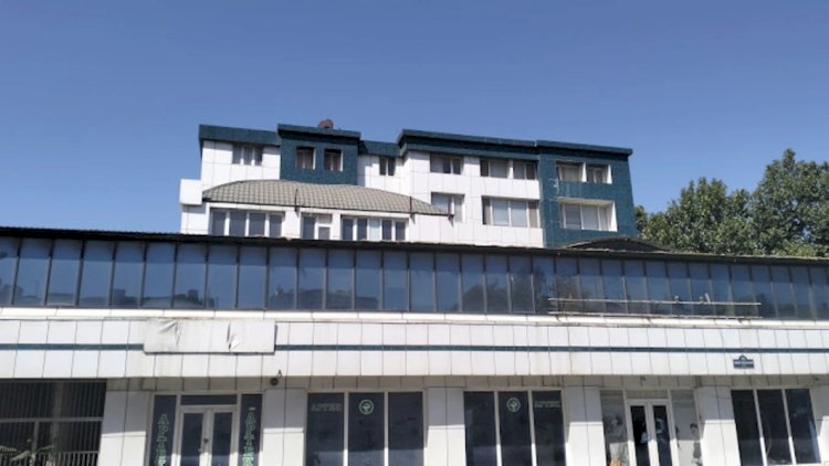    Məşhur klinikanın direktorunun ölkədən çıxışına qadağa QOYULDU   