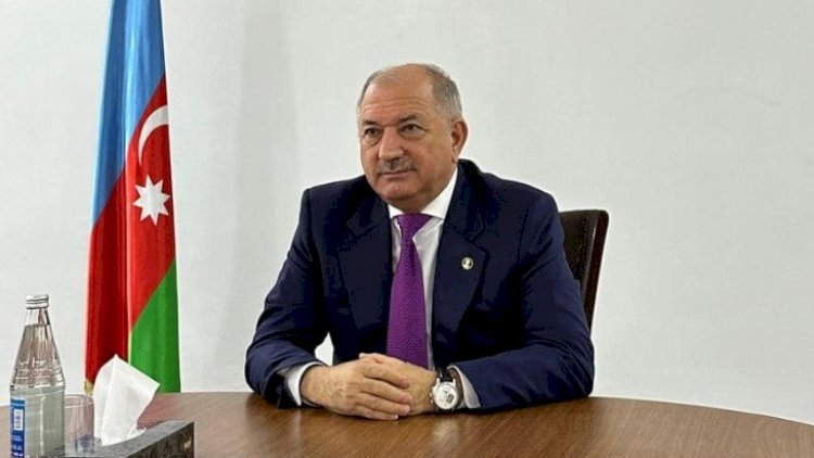    İcra başçısı qapıları sakinlərin üzünə açdı - 47 nəfəri qəbul etdi   