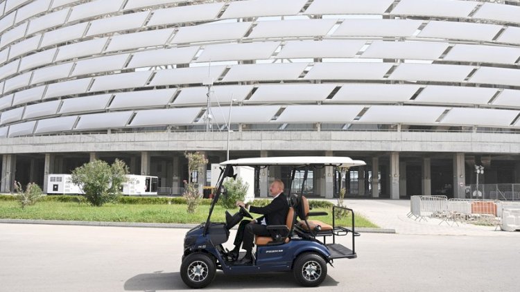    Prezident Bakı Olimpiya Stadionuna baş çəkdi   
