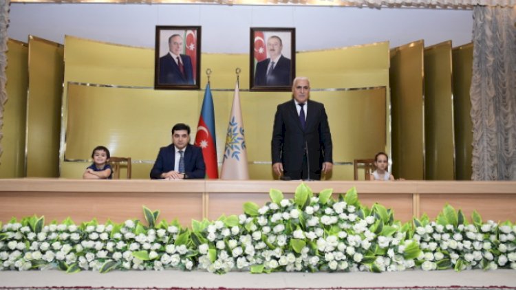    Xətai rayonunda birincilərlə görüş keçirilib   