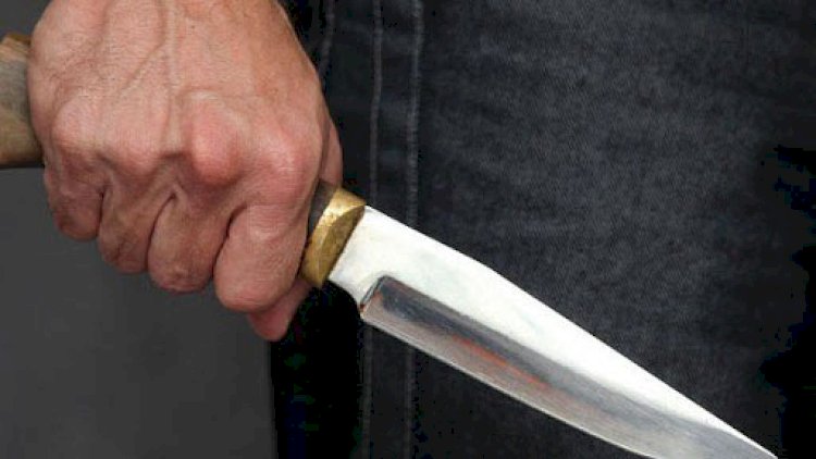    Qayınatasını ürəyindən bıçaqladı, sonra   maşınla üstündən keçdi