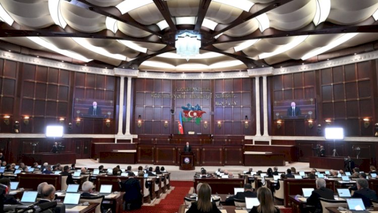    Bu deputatlar Milli Məclisdəki vəzifələrini itirdilər    