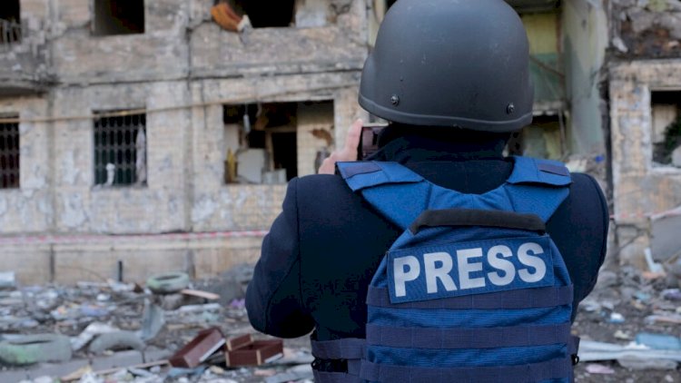    Jurnalist canlı yayımda vuruldu   