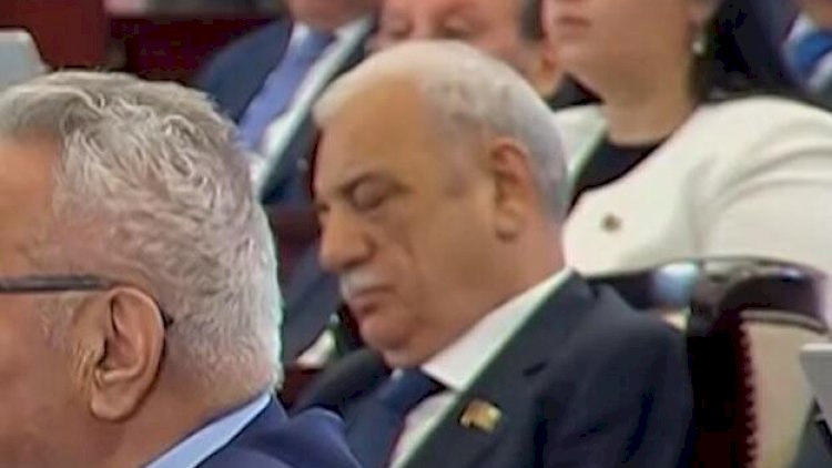    Milli Məclisdə yatan deputat: “Fikirləşirdim”   