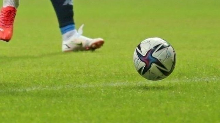    İtaliya kubokunda qalmaqallı derbi: 15 nəfər yaralandı    