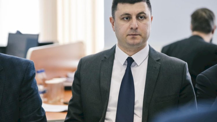    Deputat: Bakı İrəvana əlavə ilkin şərt irəli sürür   