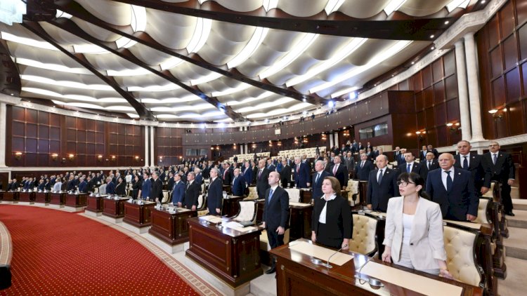    Parlament bu gün yeni tərkibdə toplaşır    