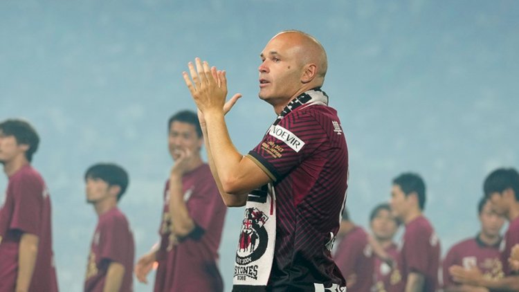    İniesta kariyerasını başa vurdu   