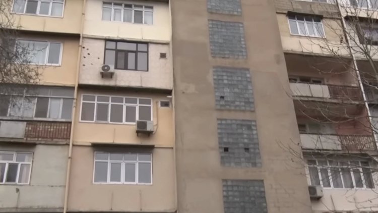    Azərbaycanda məktəbli anasını 195 bıçaq zərbəsi ilə öldürüb - DETALLAR   