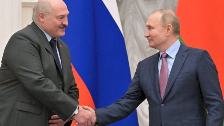    Putin Lukaşenkonu Rusiyanın ali ordeni ilə təltif etdi   