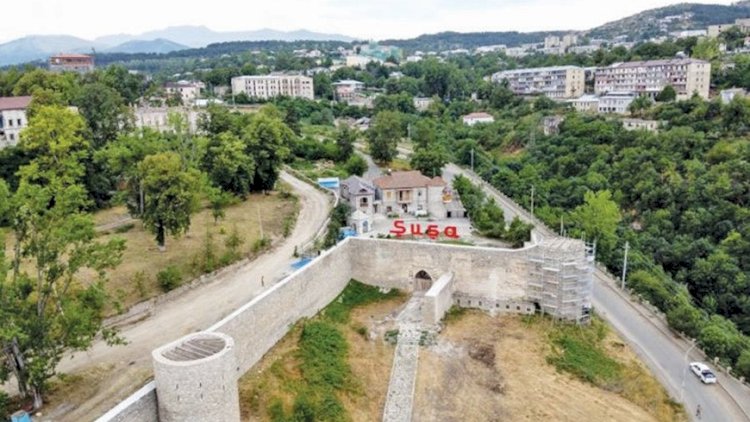    Şuşada yeni yaşayış binaları tikiləcək    