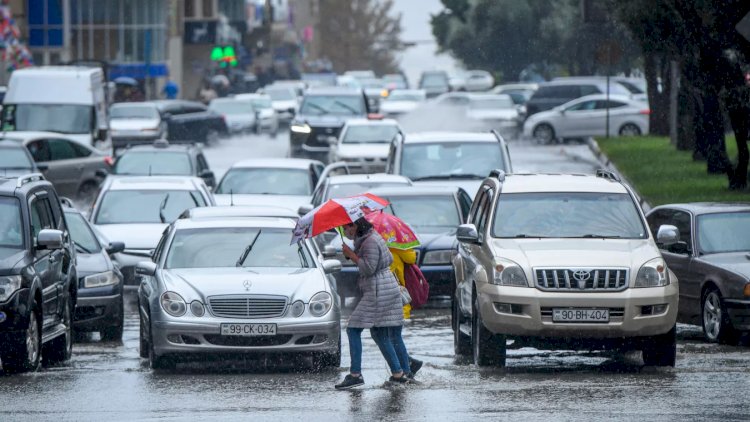    Hava kəskin dəyişəcək: Güclü leysan, qar yağacaq -   XƏBƏRDARLIQ