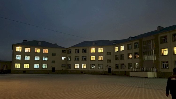    Bakıda məktəbdə elektrikin verilməsində yaranan fasilə aradan qaldırıldı   