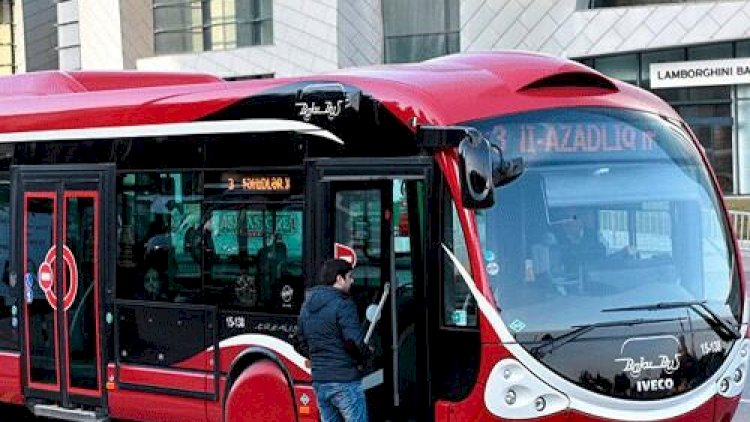    Bakı əhalisinin neçə faizi ictimai nəqliyyatdan faydalana bilir?   