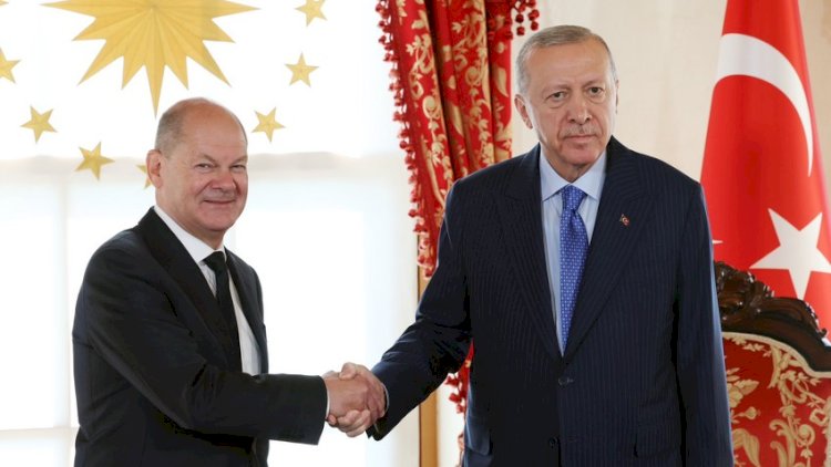    Ərdoğan Almaniya kanslerini qəbul etdi   