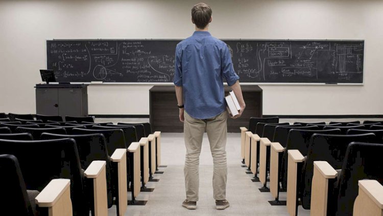    Növbə universitetlərdə: Müəllim və tələbələri nə gözləyir?   