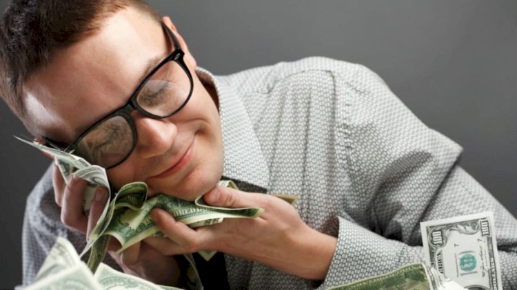    Dolları olanların NƏZƏRİNƏ – Bu qiymətə satılacaq   