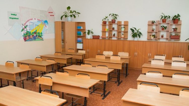    Məktəbdə dəhşət: 11 şagirdin vəziyyəti ağırdır   