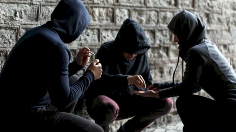    “Ailədə kişi zəhmi yoxdursa…” – Psixoloq açıqladı   