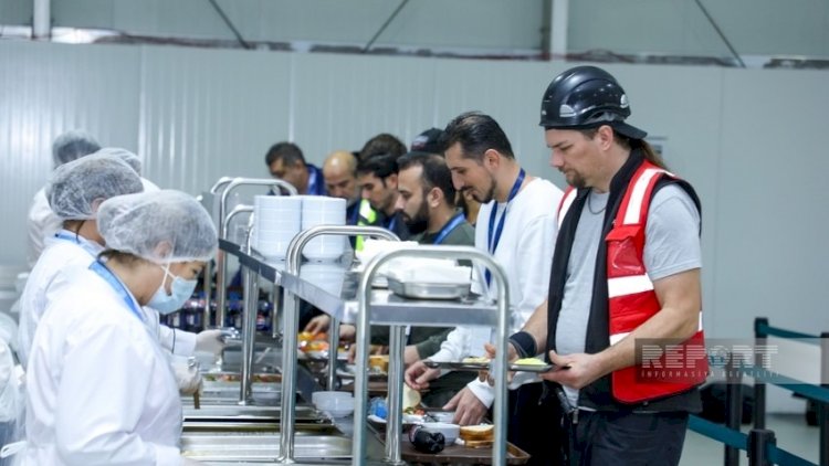    COP29-da bu şəxslərə restoranlarda xidmət pulsuz olacaq - RƏSMİ   