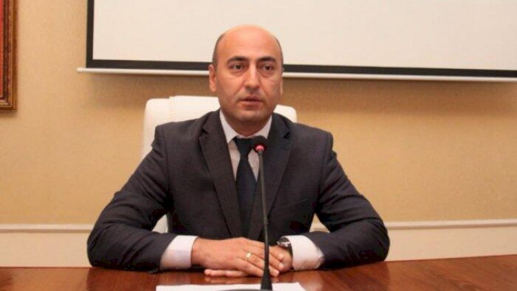    Yeni rektor kimdir? - Tərcümeyi-hal   