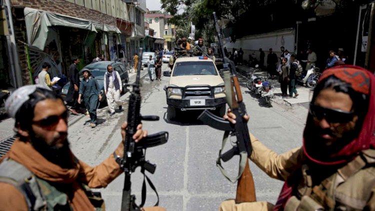    “Əl-Qaidə” “Taliban”ı qınadı   