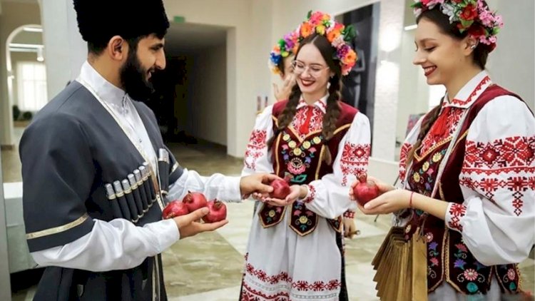    Belarusda nar bayramı keçirildi   